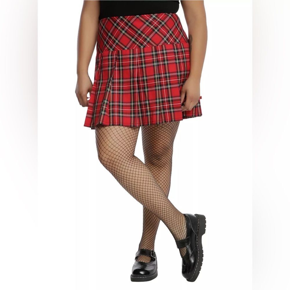 Royal Bones By Tripp Red Plaid Skirt 16 goth punk holiday school girl